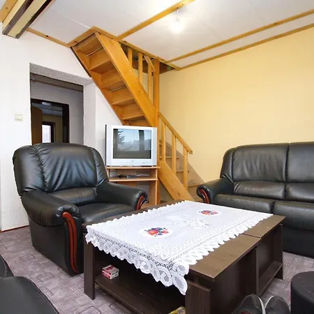 Smestaj Kod Nine I Matije Cajetina (Zlatibor)